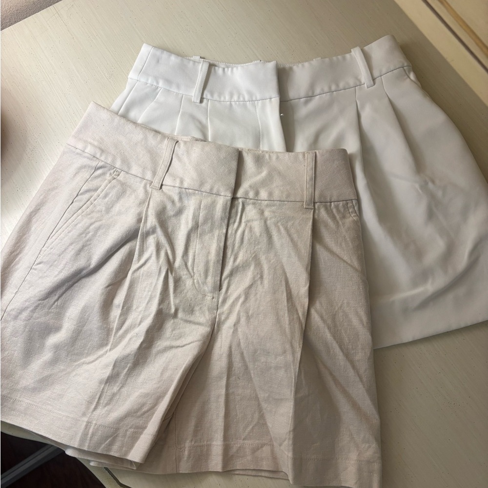 Gianni Bini Cream Shorts